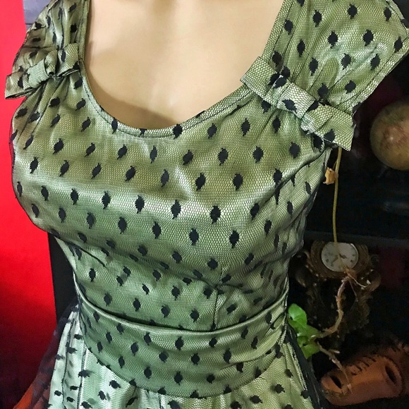 SOLD-Stop Staring 1950’s Style Retro Green Dress - Picture 6 of 8